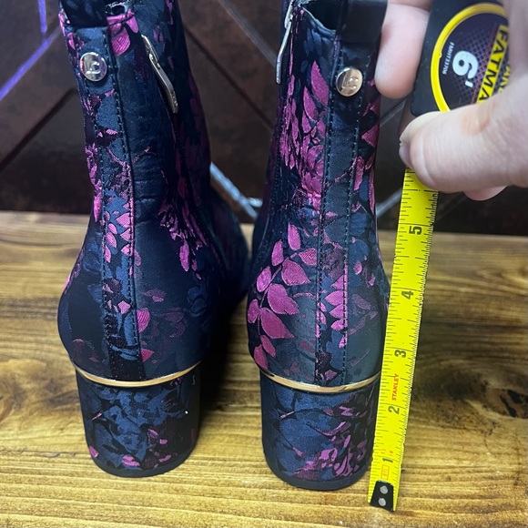 Floral Ankle Boots - Navy, Black and Pink, Liz Claiborne Size 10W - Picture 7 of 16